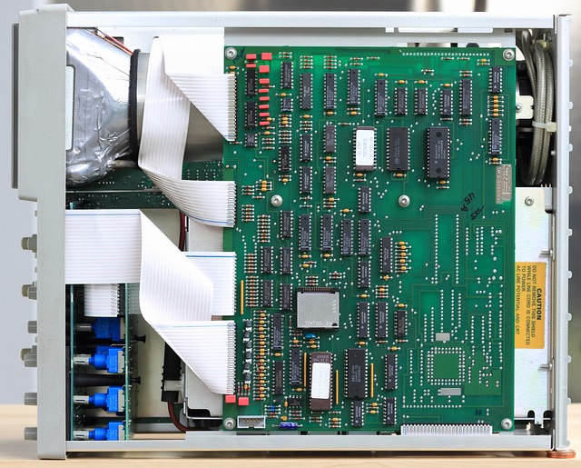 Electronic Components Explained | Bridge Rectifiers