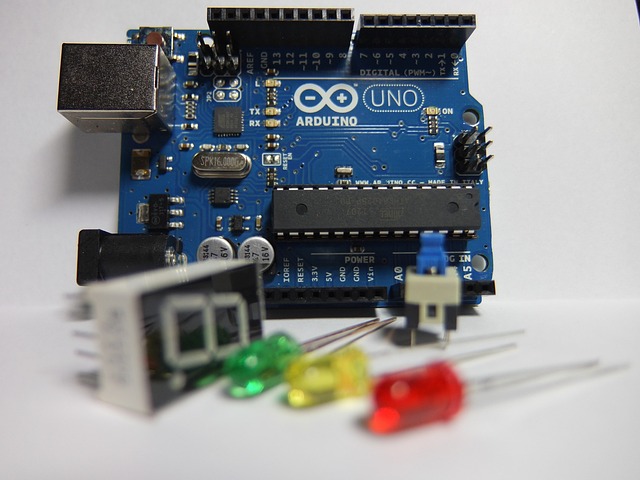 Arduino DUE: Pinout, Datesheet, Features, IDE and Simulation